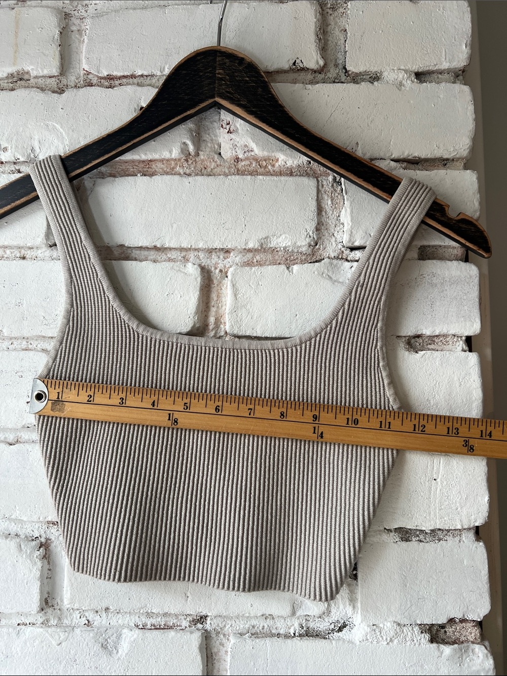 Ribbed Square-Neck Tank Top in Taupe babaton sculpt knit - Picture 2 of 6